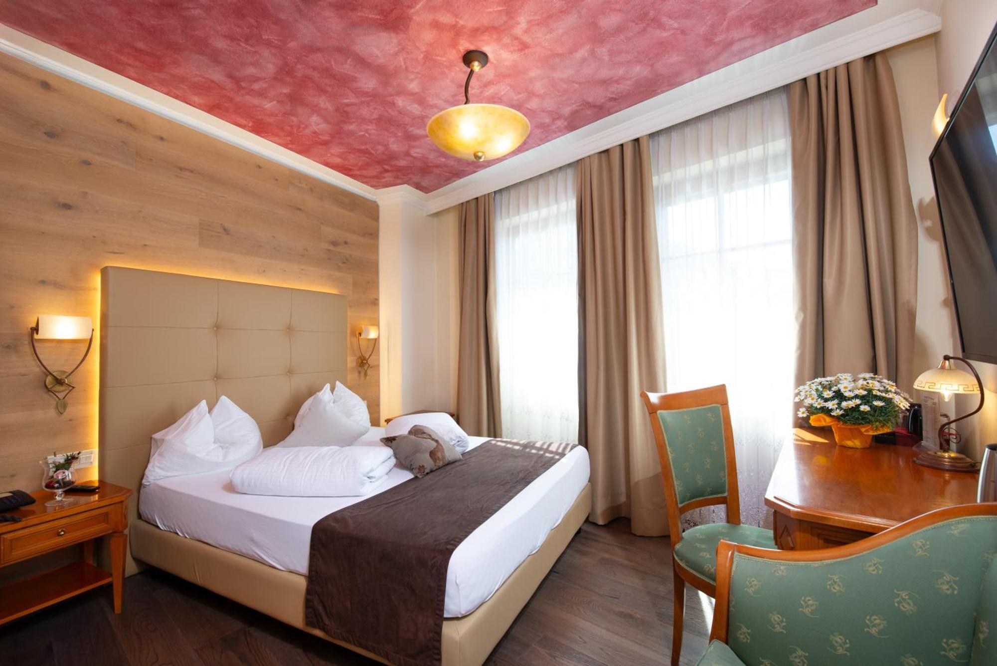 Hotel Engel Sluderno Eksteriør billede