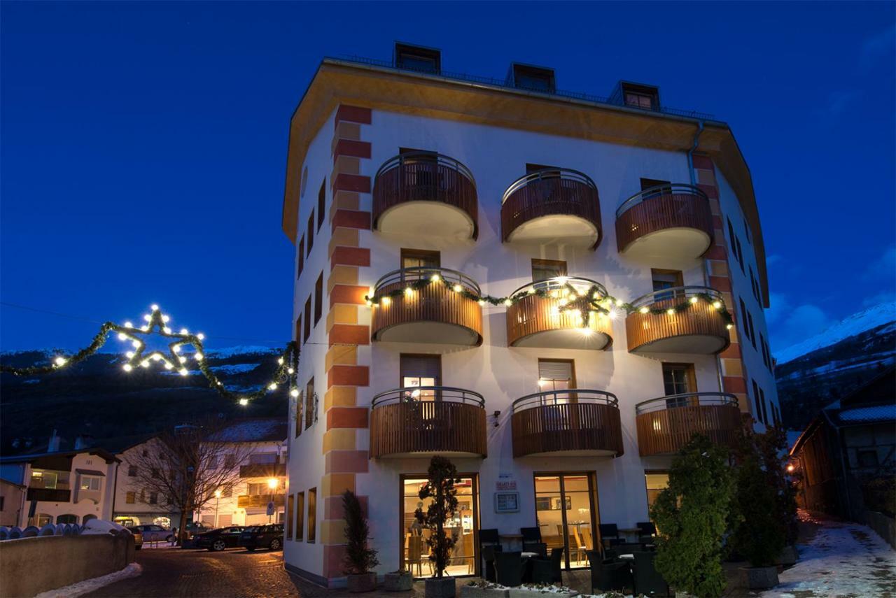 Hotel Engel Sluderno Eksteriør billede